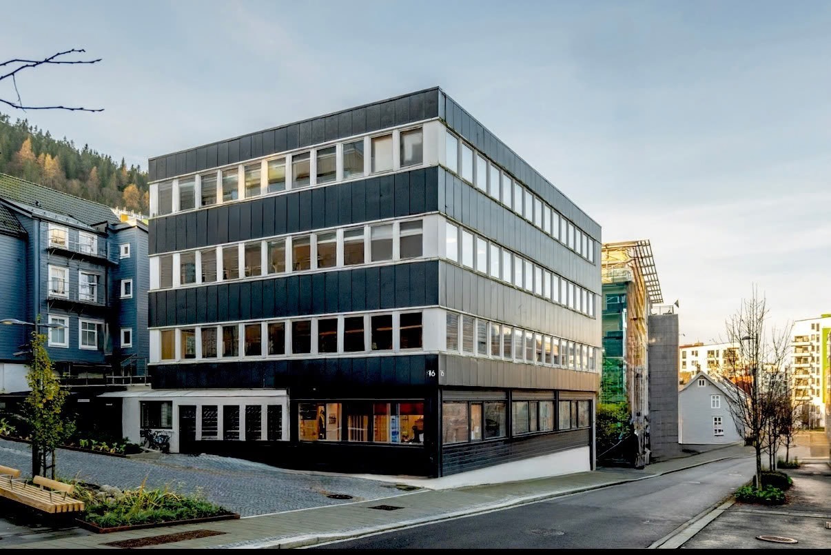 Fleksibelt kontor- eller butikklokale på Danmarksplass attraktiv beliggenhet på gateplan