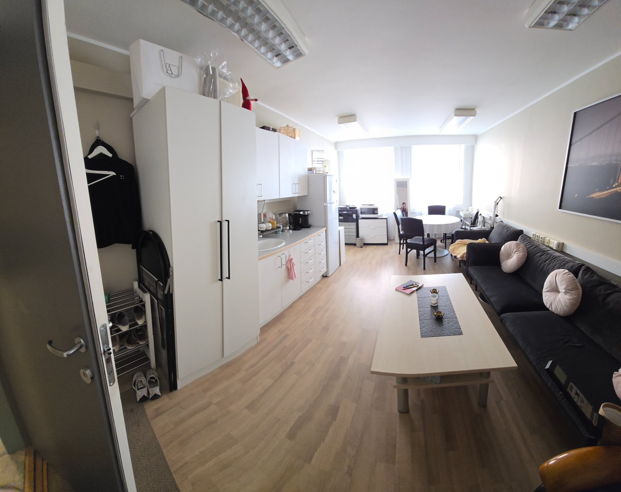 Lyst lokale på 25 m² med egen inngang – midt i Sandvika sentrum
