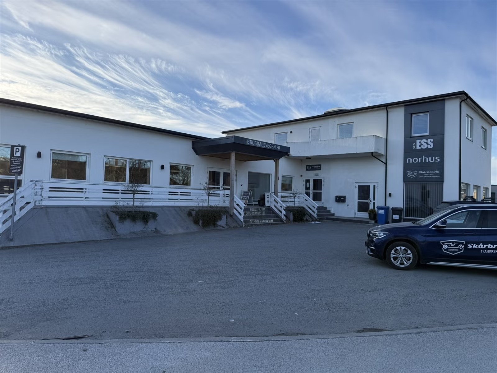 Sentrale lokaler i Moaområdet til leie